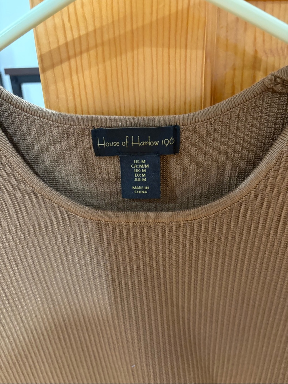 House of Harlow 1960 Brown Ribbed Cropped Tank - Picture 2 of 3